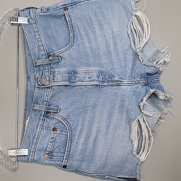 501 Big E Levis size 28 mom rise Button Fly cutoffs light wash denim jean shorts - Picture 8 of 15